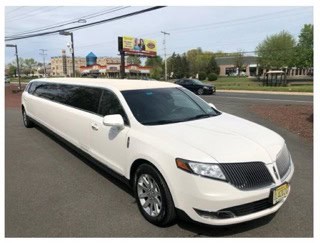 Lincoln MKT Limo